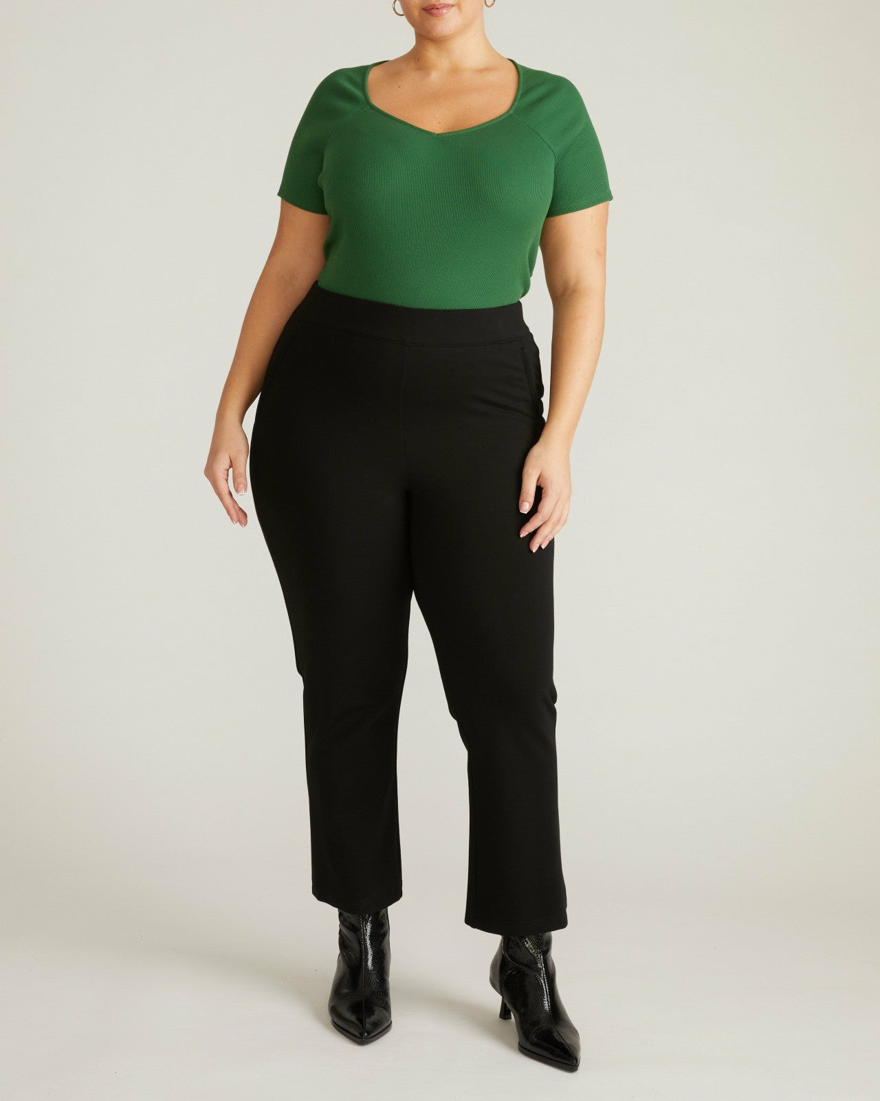 Universal Standard Carey Ribbed Sweetheart Tee - Green Park