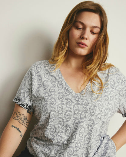Universal Standard Light-As-Air V Rex - Faded Print