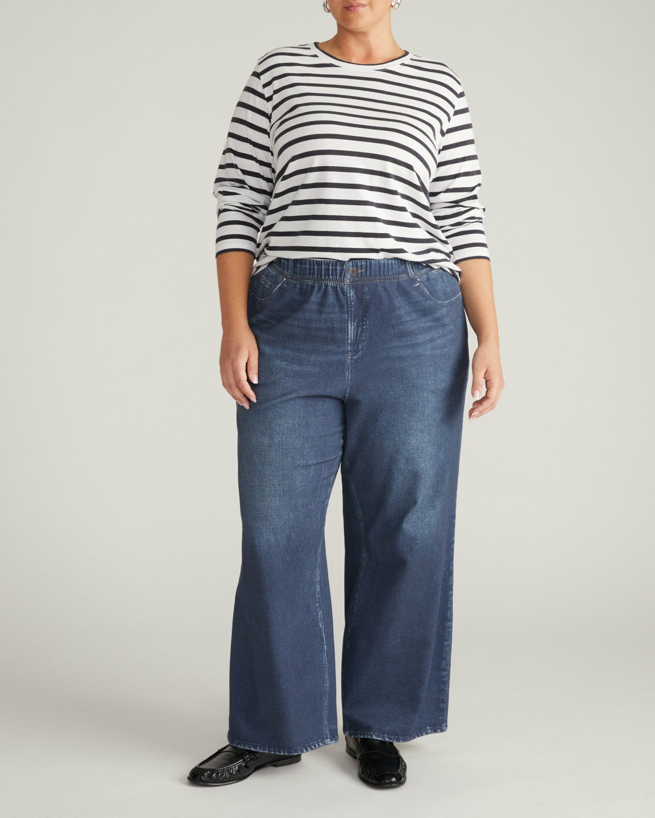 Universal Standard Light-As-Air Long Sleeve Crew Neck Tee - Zen Stripe
