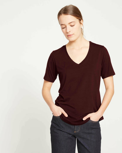 Universal Standard V Rex - Black Cherry