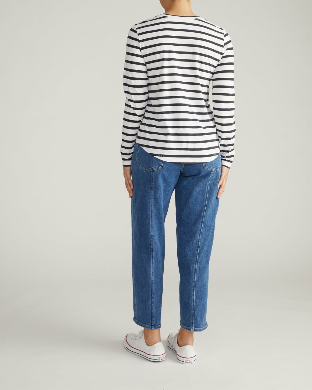 Universal Standard Light-As-Air Long Sleeve V Neck Tee - Zen Stripe