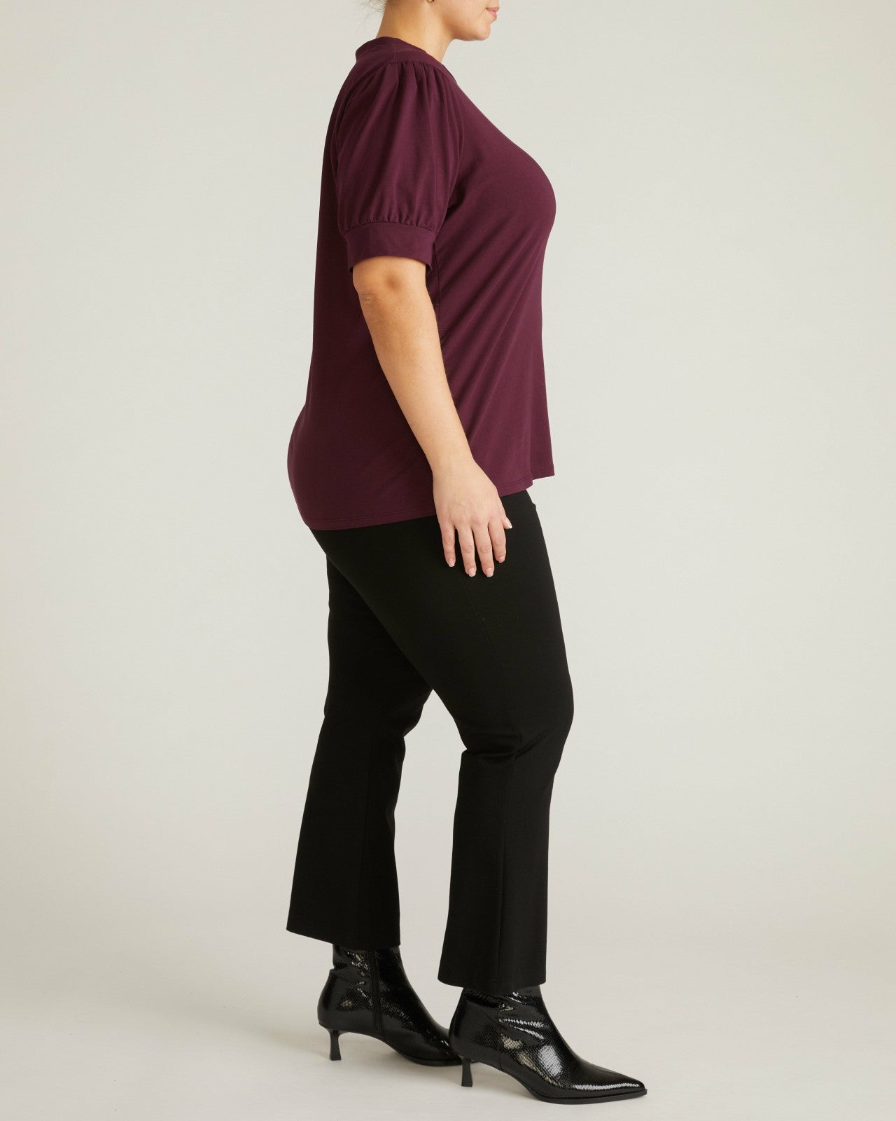Universal Standard Pouf Sleeve Tee - Acai