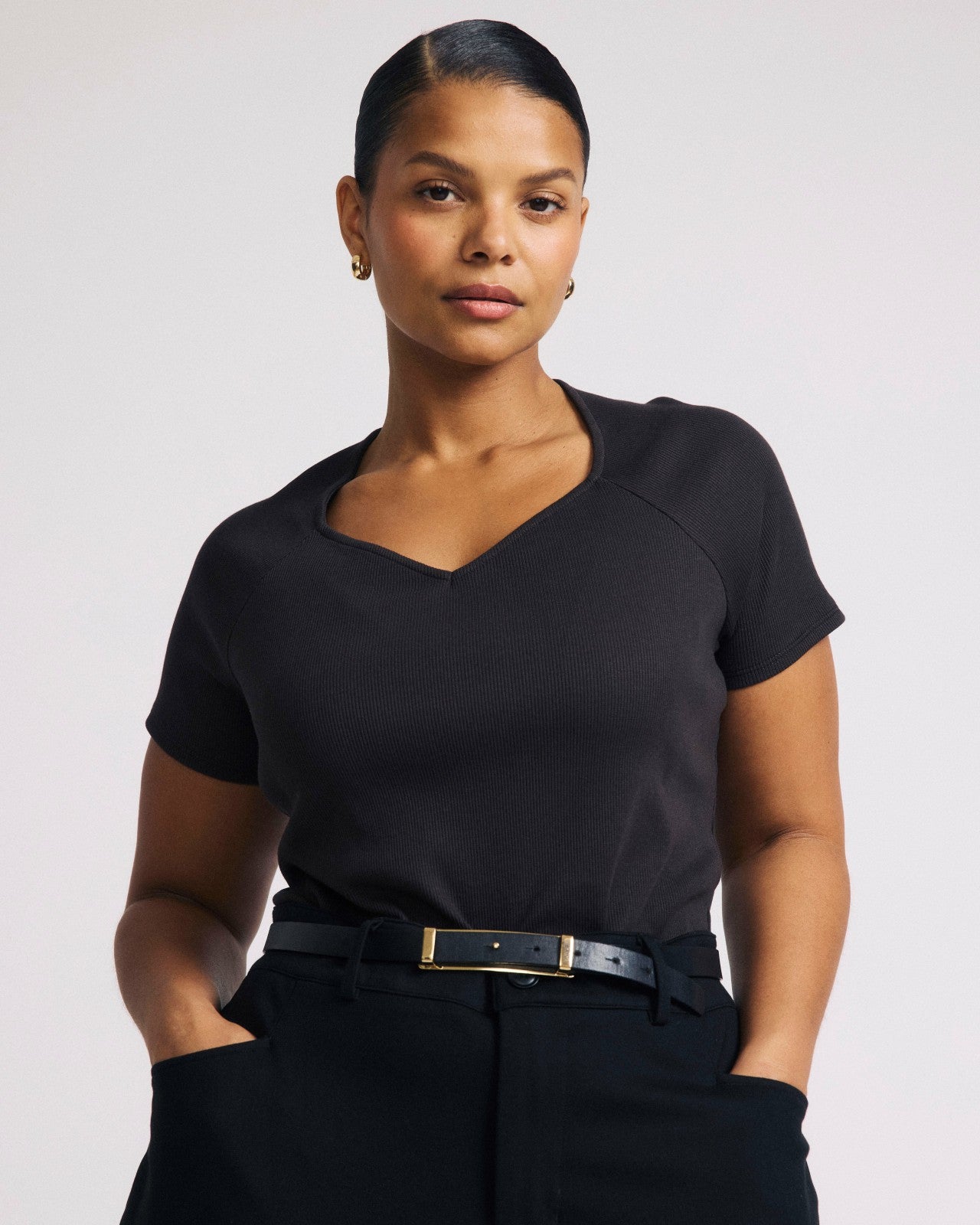 Universal Standard Carey Ribbed Sweetheart Tee - Espresso