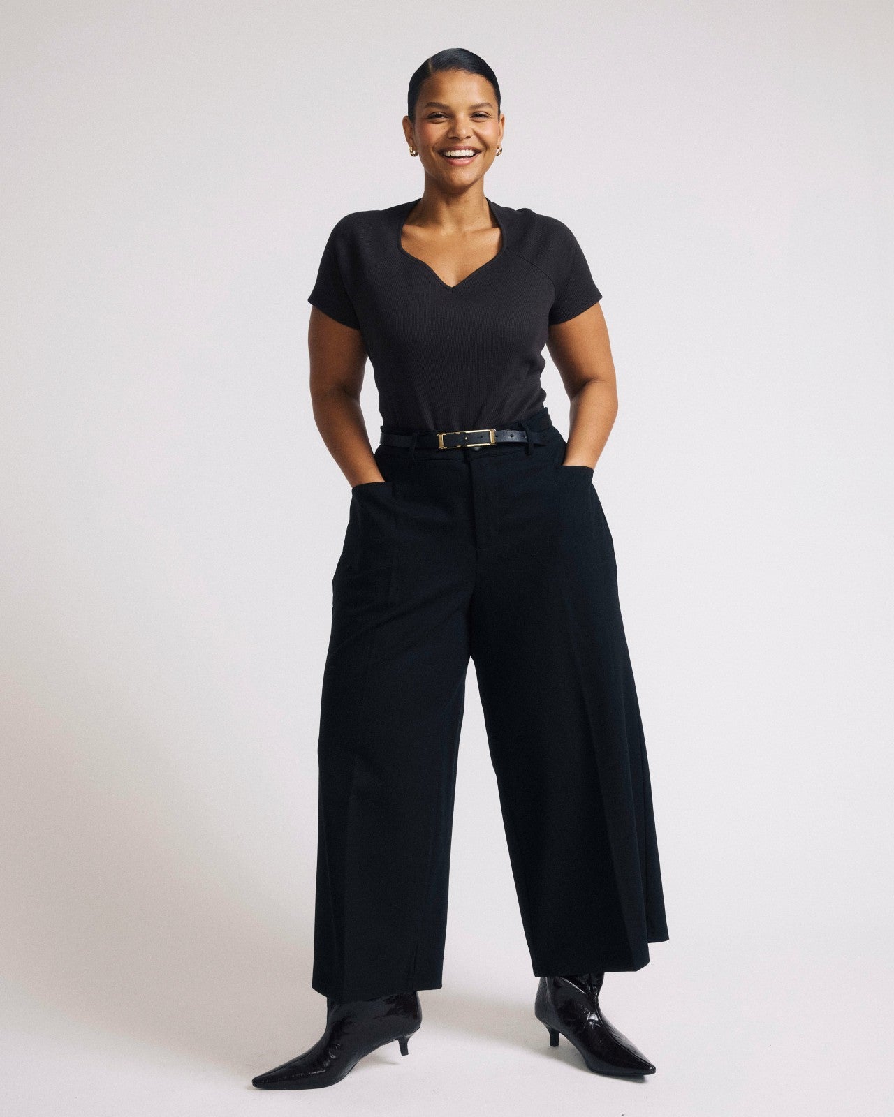 Universal Standard Carey Ribbed Sweetheart Tee - Espresso
