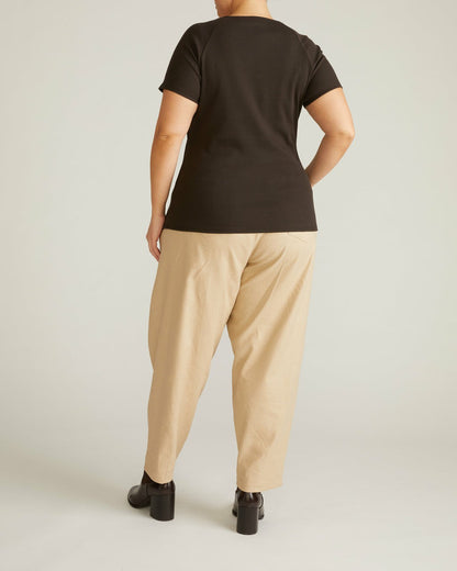 Universal Standard Carey Ribbed Sweetheart Tee - Espresso