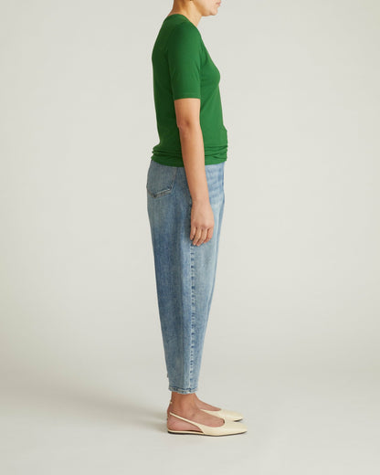 Universal Standard Maia Stovepipe Sleeve V Neck Tee - Green Park