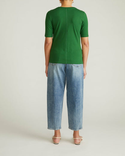Universal Standard Maia Stovepipe Sleeve V Neck Tee - Green Park