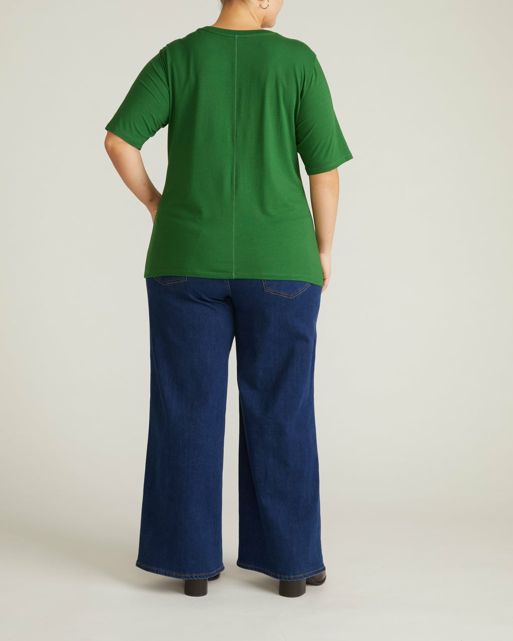 Universal Standard Maia Stovepipe Sleeve Tee - Green Park