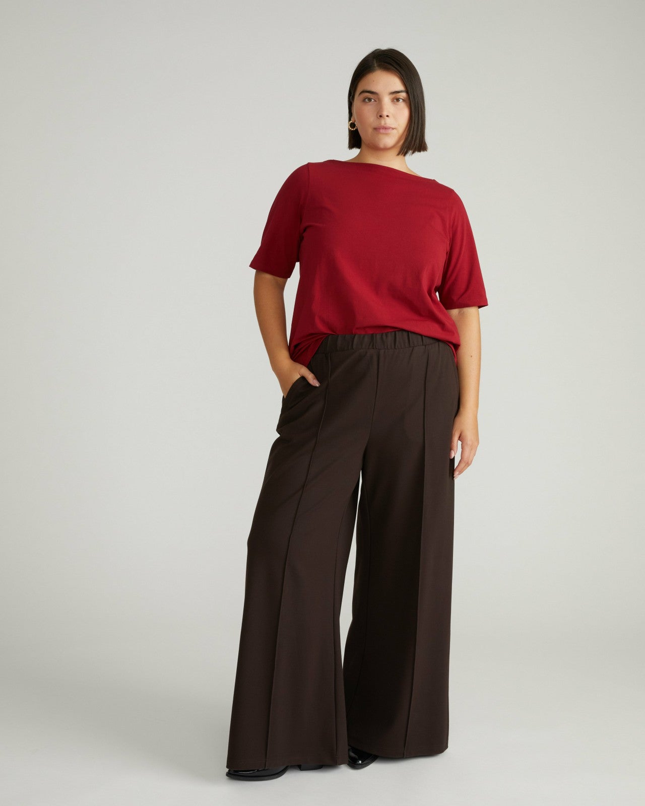 Universal Standard Bella Boatneck Tee - Garnet