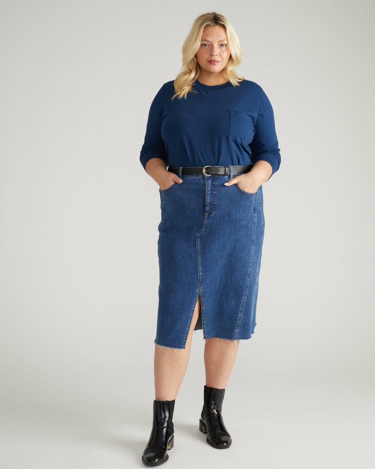 Universal Standard Long Sleeve Garcon Tee - Pageant Blue
