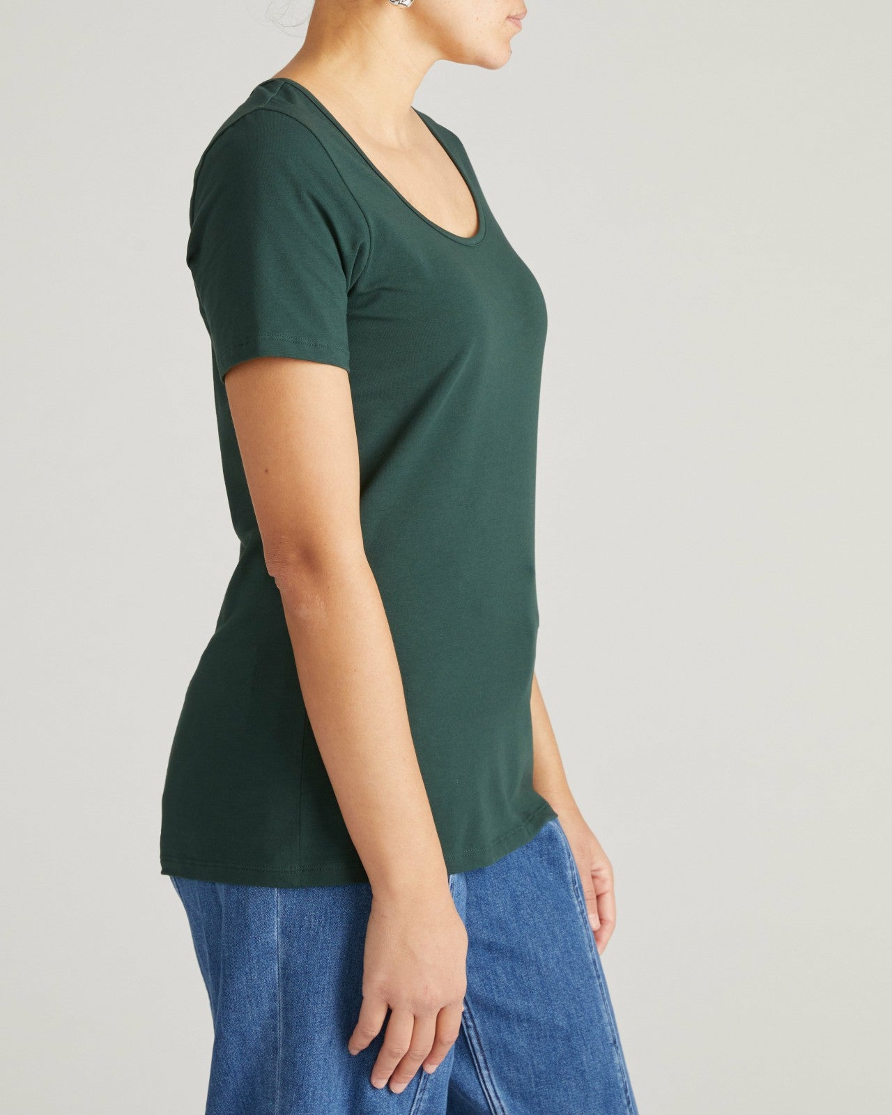 Universal Standard Scoop Neck Tee - Forest Green