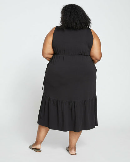 Universal Standard Tiered Twirl Wrap Dress - Black
